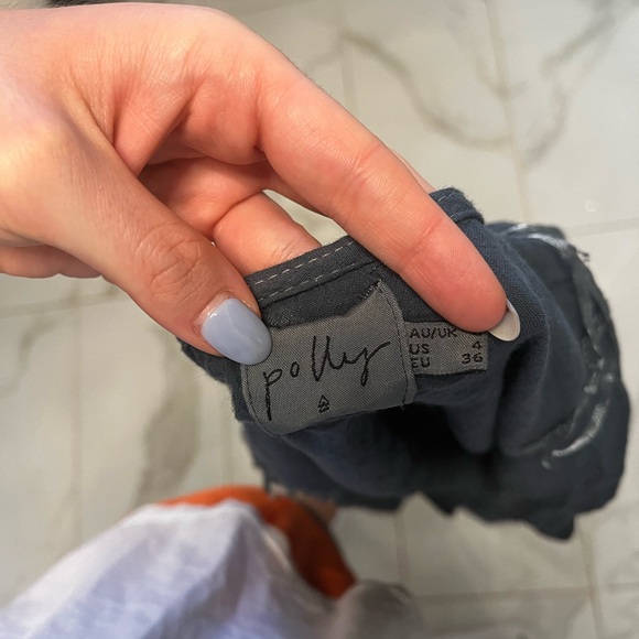 Princess Polly cropped top - Picture 2 of 3